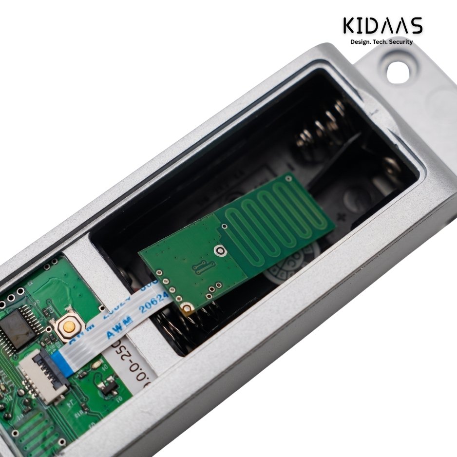 Kidaas Wireless Lock Suit